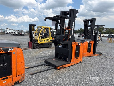 2022 Doosan BOP15S-9 800 lb Order Picker