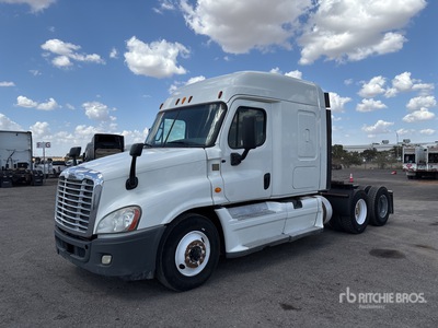 2014 Freightliner Cascadia 125 6x4 Cabeza Tractora Cabina Dormitorio