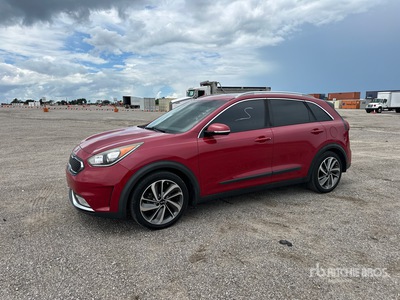 2017 Kia Niro Touring Hybrid Automobile