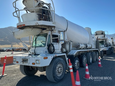 2016 Oshkosh S-2146 14x6 Front Discharge Mixer Truck