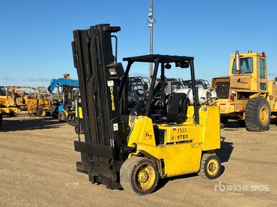 Hyster S100XL 8900 lb Cushion Tire Forklift