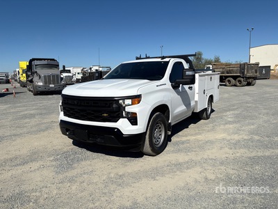 2022 Chevrolet Silverado 1500 4x2 Camión Utilitario