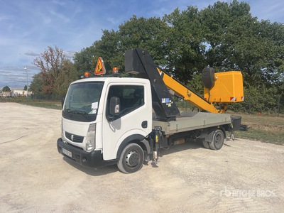 2016 Movex TLR 16 16 m on 2016 Renault Maxity 120 DXI Camion Nacelle Camión con Canastilla