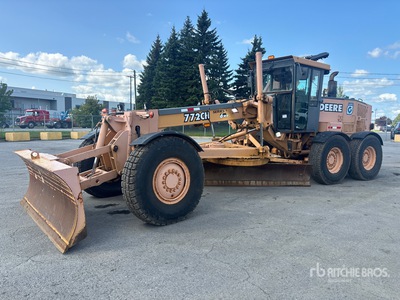 2004 John Deere 772CH AWD Motorische Grader
