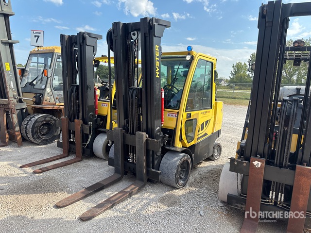 2018 Hyster S120FT-PRS 9000 lb Cushion Tire Forklift