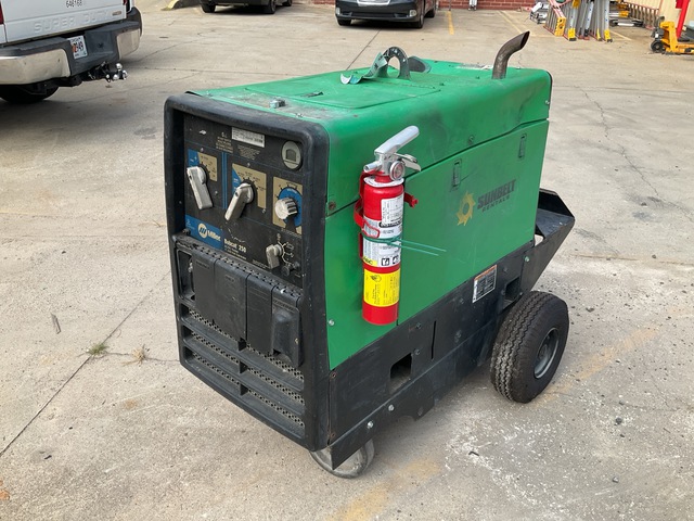 2016 Miller Bobcat 250 NTLP 250 A Mobile Multi-Process Engine Driven Welder