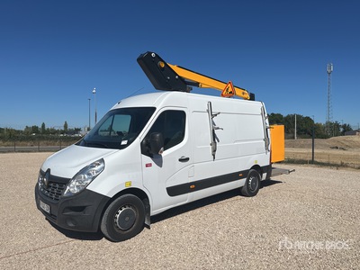 2020 Versalift ETL-32-125 10.5 m on 2020 Renault Master Fourgon Nacelle 高所作業車