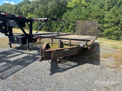 2008 Carry-On Trail Marshal 24 ft T/A Remolque Portamaquinaria