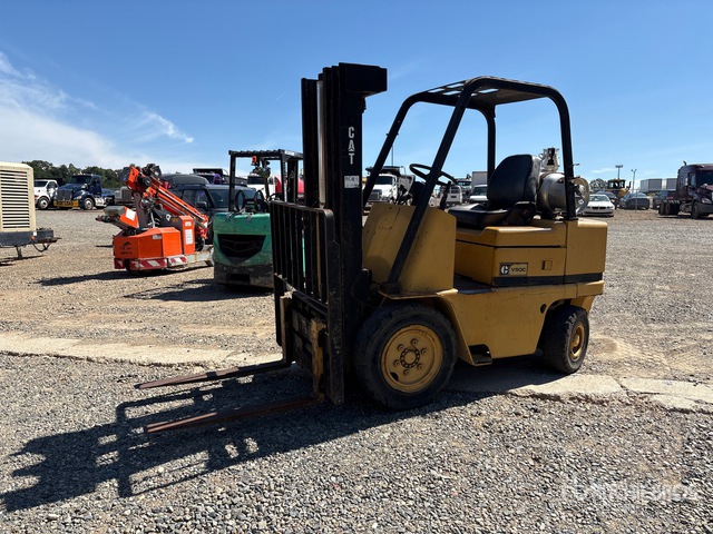 1989 Cat V50C Pneumatic Tire Forklift