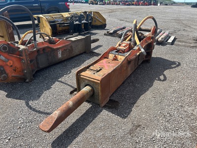 NPK GH-18 Q/C Hydraulic Breaker