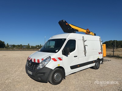 2020 Versalift ETL-32-125 10.5 m on 2020 Renault Master Fourgon Nacelle 高所作業車