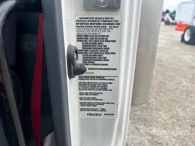 2019 Isuzu NPR HD 4x2 Van Truck