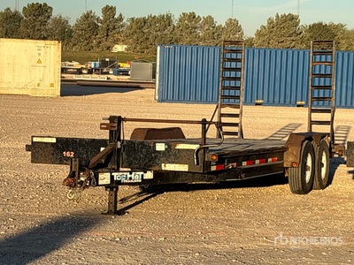 2008 Top Hat 22 ft Equipment Trailer