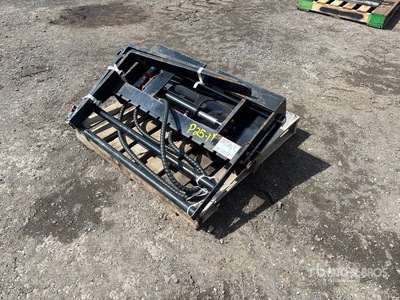 GIYI Skid Steer Forks