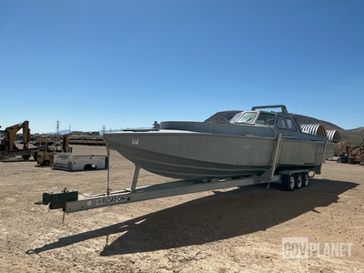 Boat w/Float-On Boat Trailer