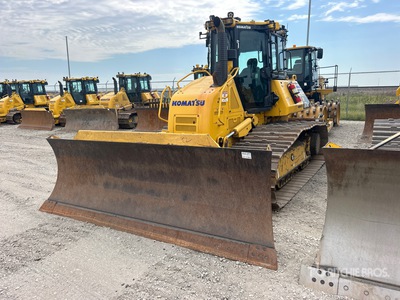 2022 Komatsu D61PX-24 Crawler Dozer