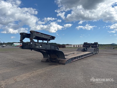 1995 Loadstar Tri/A Removable Gooseneck Lowboy Trailer