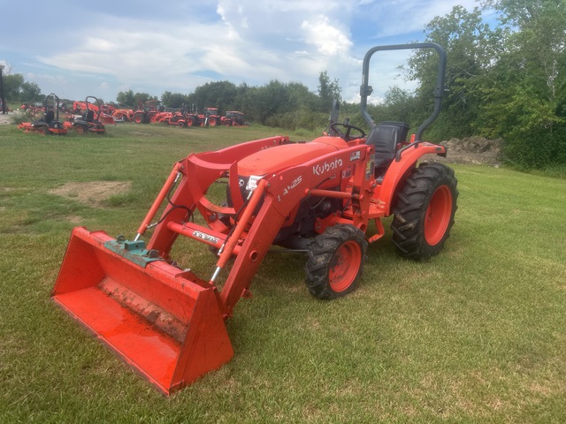 Kubota L2501DT 4WD Utility Tractor