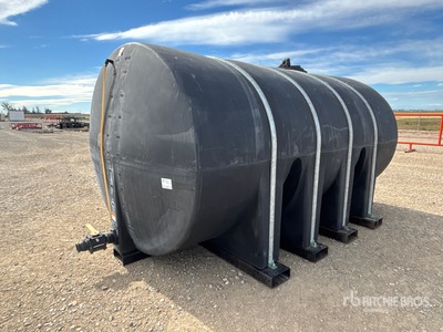 Norwesco  2920 Gal タンク
