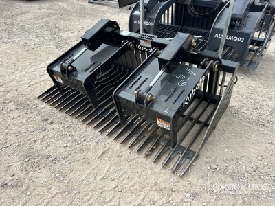 2013 Land Pride SGR1572 72 in Skid Steer Grapple Bucket