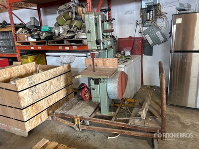 Hitachi B-600A Band Saw