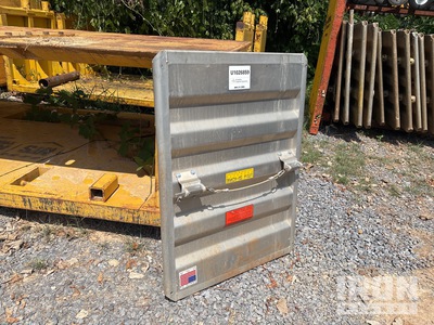 Ultrashore 4 ft x 3 ft Aluminum (2 in Wall) Trench Sheild End Panel