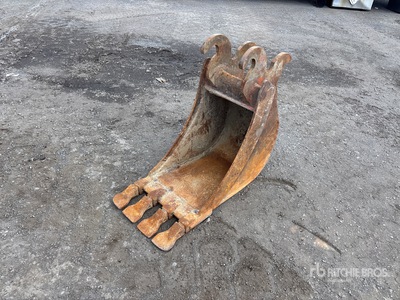 18 in Q/C Digging Cazo para excavadora - Fits Kubota KX040-4G