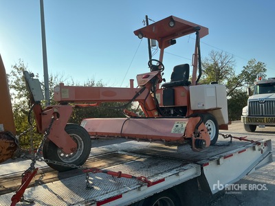 2011 Lay-Mor 8HC Self-Propelled Broom (Inoperable)