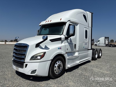 2022 Freightliner Cascadia 126 6x4 T/A Sleeper Truck Tractor
