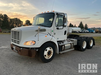 2013 Freieghtliner M2 112 T/A Day Cab Truck Tractor
