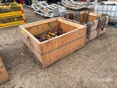 Quantity of Chains and Boomers Varios implementos camion