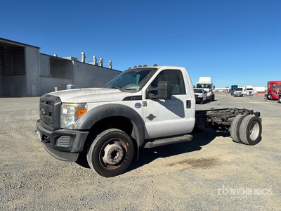2014 Ford F-550 XL 4x2 Cab and Chassis