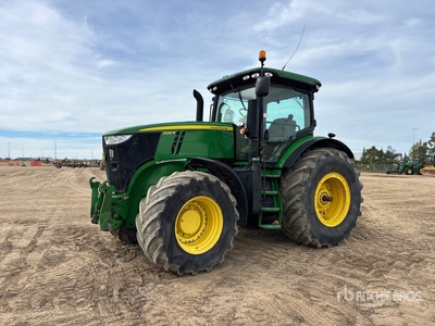 2013 John Deere 7230R 4WD Tractor