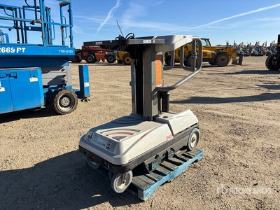 2017 Bravi LUI MINI S.K. Vertikaler Mastlift