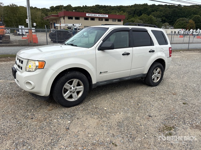 2009 Ford Escape AWD Hybrid SUV