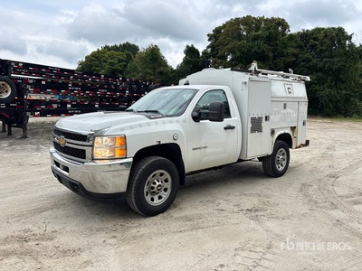 2012 Chevrolet 3500 4x4 Enclosed Utility Truck