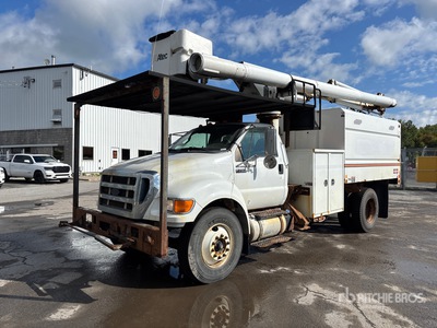 2014 Altec R756 56 ft on 2013 Ford F-750 XL 4x2 Forestry Chipper Body Bucket Truck