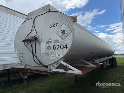 1981 Heil 8200 gal T/A Tanker Trailer
