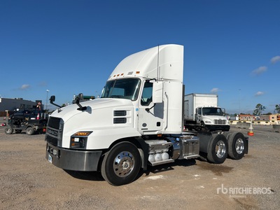 2020 Mack Anthem AN64T 6x4 Cabeza Tractora Cabina Corta