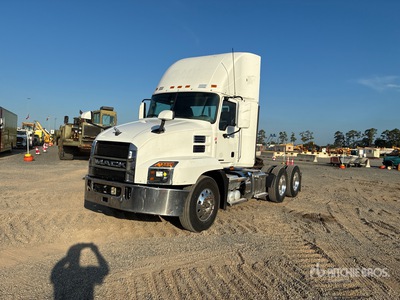2020 Mack Anthem AN64T 6x4 トラックトラクター（T/A）