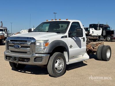 2012 Ford F-550 XLT 4x4 Cabine et châssis