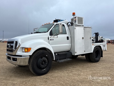 2009 Ford F-650 XL 4x2 Service Truck