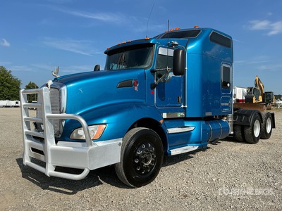 2008 Kenworth T660 6x4 Cabeza Tractora Cabina Dormitorio