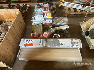 Quantity of Halogen Bulb, Heat Lamp, Led Flood Lights & Racing Halogen Lamps Lighting Fixtures