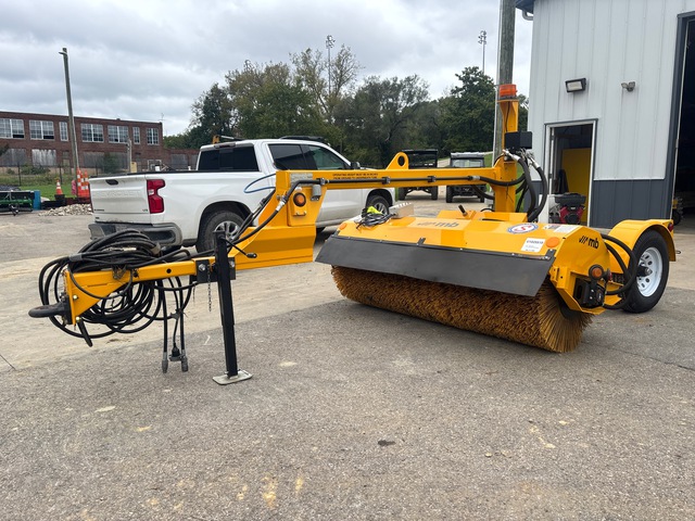 2024 MB Companies Inc. 53H S/A Hydraulic Broom Attachment 2024 MB Companies Inc. 53H S/A Hydraulic Broom Attachment