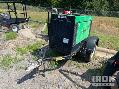 2015 Miller Big Blue 400 Pro 400 A Mobile Multi-Process Engine Driven Welder (Inoperable)