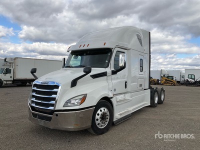 2019 Freightliner Cascadia 126 6x4 Sleeper Truck Tractor