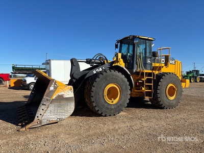 2006 John Deere 824J Chargeuse sur roues