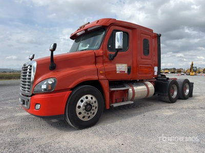 2018 Freightliner Cascadia 125 6x4 Tractocamion con Dormitorio / Sleeper Truck Tractor
