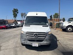General Appearance with Exterior Lights